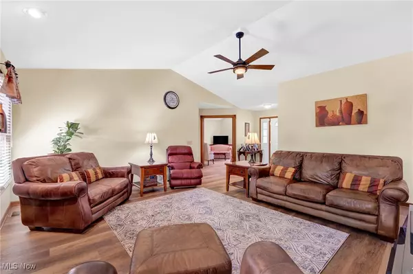 North Canton, OH 44720,5218 Dungannon CIR NW