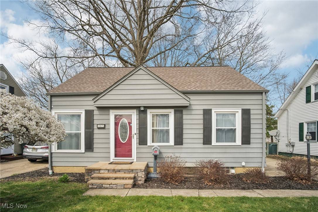 247 Tyler AVE, Cuyahoga Falls, OH 44221