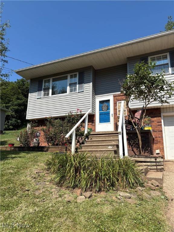 Washington, WV 26181,327 Suzanne ST
