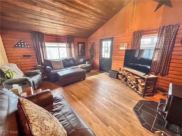 Hanoverton, OH 44423,32031 Elm ST