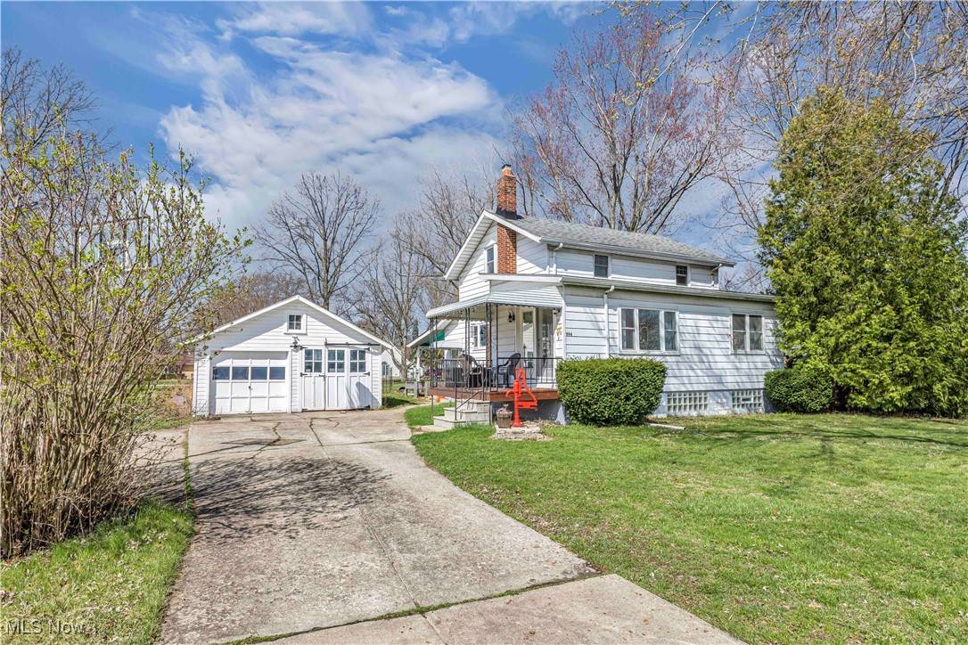 994 Lake Breeze RD, Sheffield Lake, OH 44054