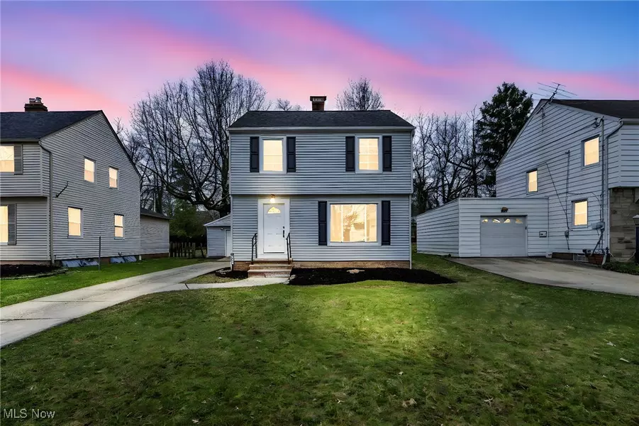 4878 Westbourne RD, Lyndhurst, OH 44124