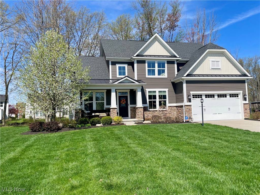2760 Fairview DR, Avon, OH 44011