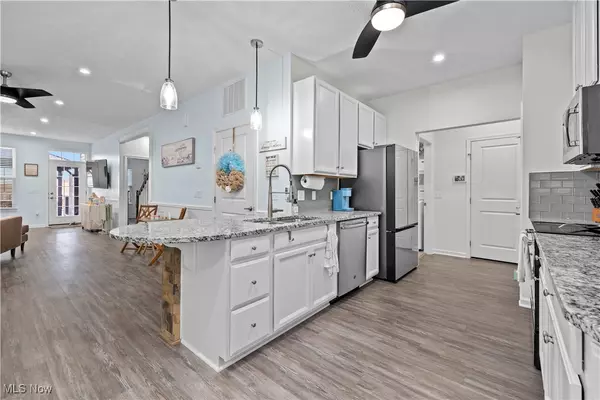 Lagrange, OH 44050,826 Robinson DR