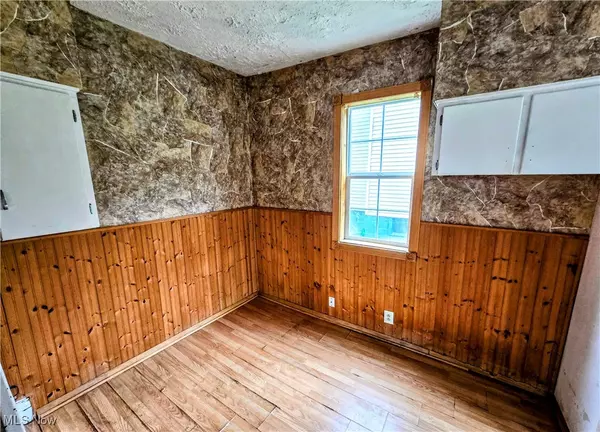 Martins Ferry, OH 43935,601 Clinton ST