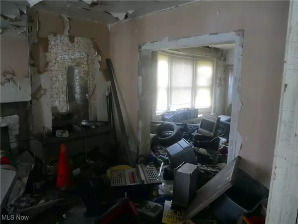 Steubenville, OH 43952,246 S 8th ST