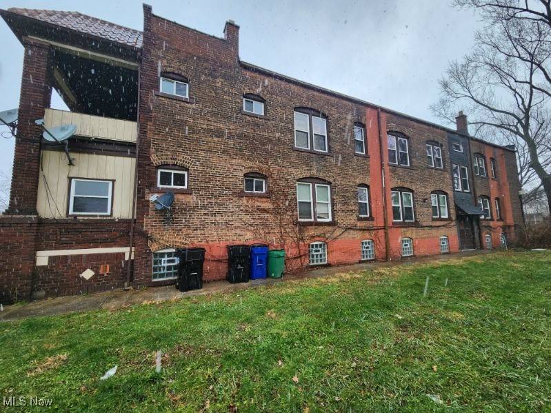 Cleveland, OH 44108,1243 E 124th
