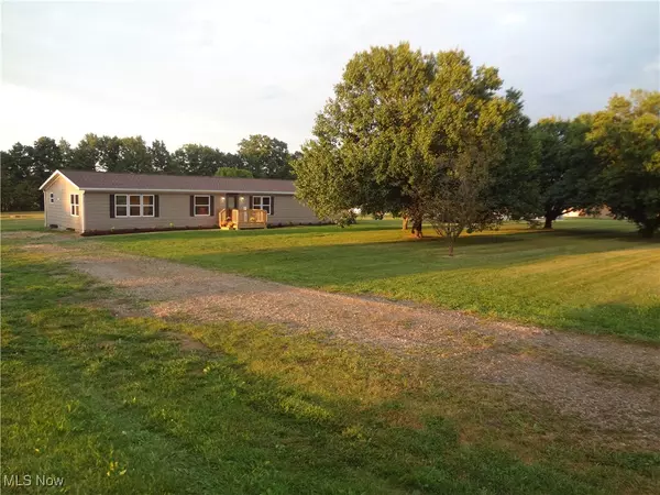 Nova, OH 44859,1016 Township Road 462