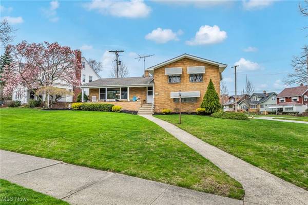 Cleveland, OH 44109,4648 South Hills DR