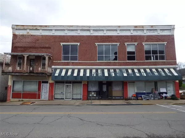 39 E Main ST, Crooksville, OH 43731