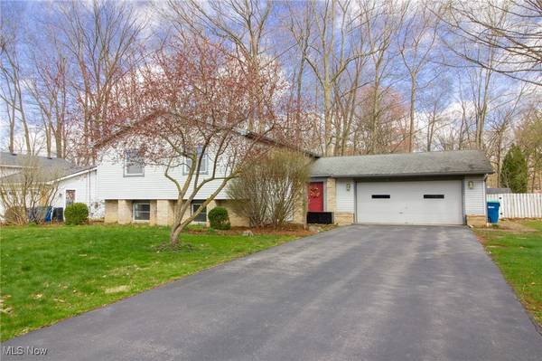 1159 Timbercrest ST, Liberty, OH 44505