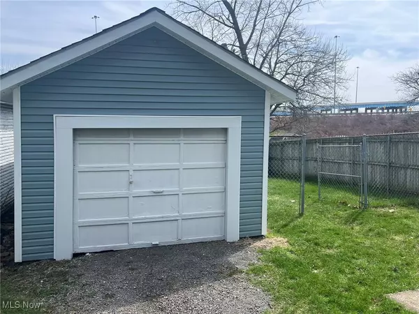 Canton, OH 44706,1356 Margaret AVE SW