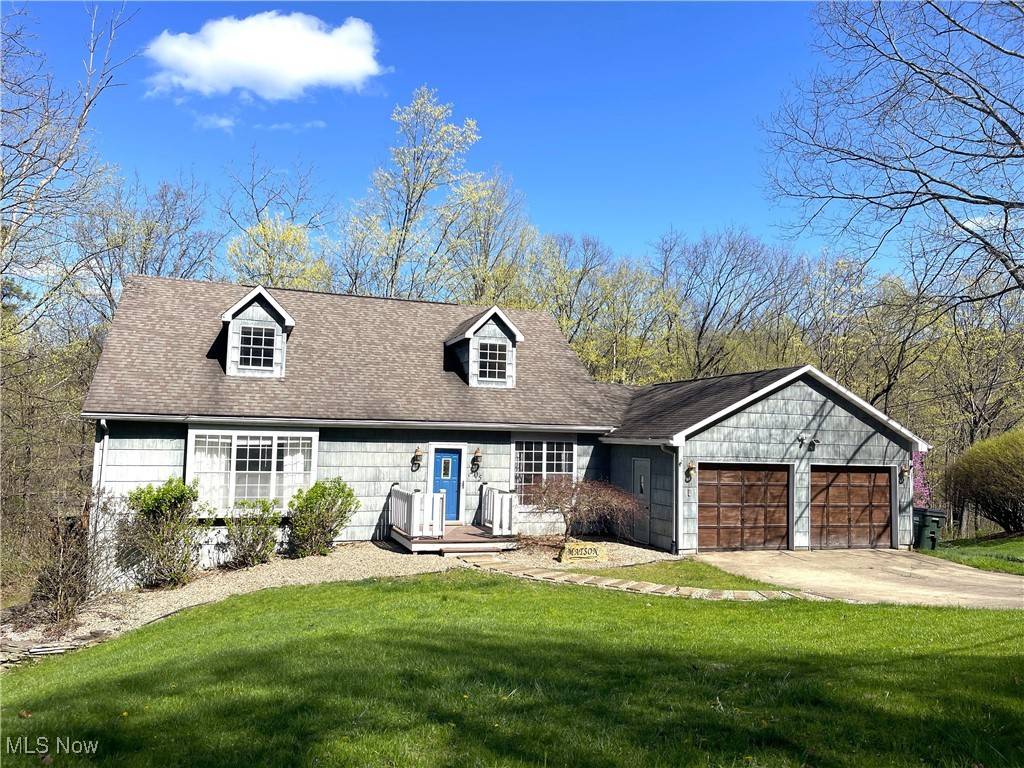 205 Deerwalk Circle, Marietta, OH 45750