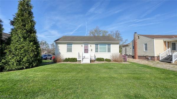 2411 Bell ST, Zanesville, OH 43701