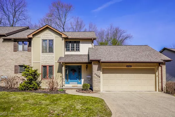 4989 Belden Park DR NW,  North Canton,  OH 44720