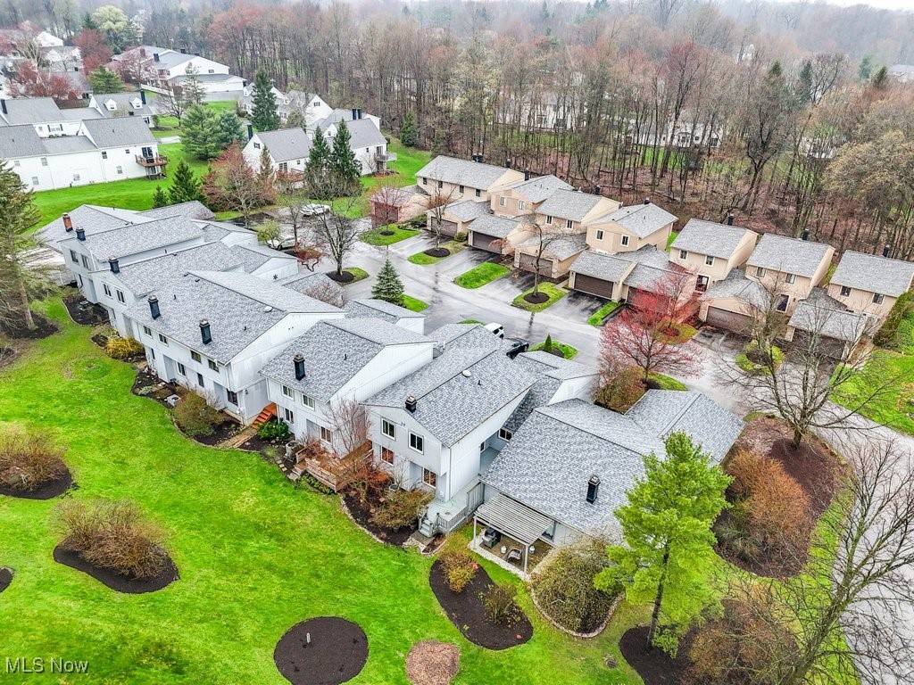 Chagrin Falls, OH 44023,17603 Eastbrook TRL