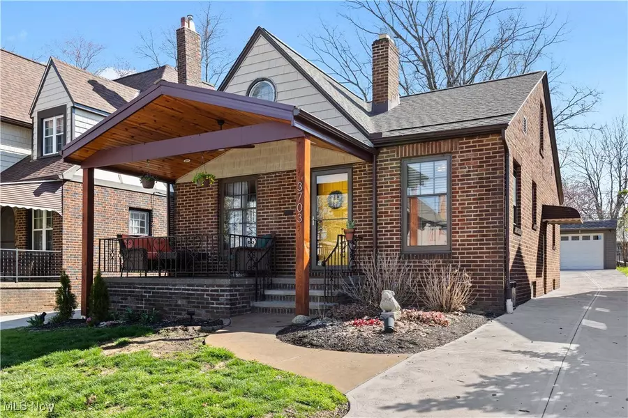 3703 W 159th ST, Cleveland, OH 44111