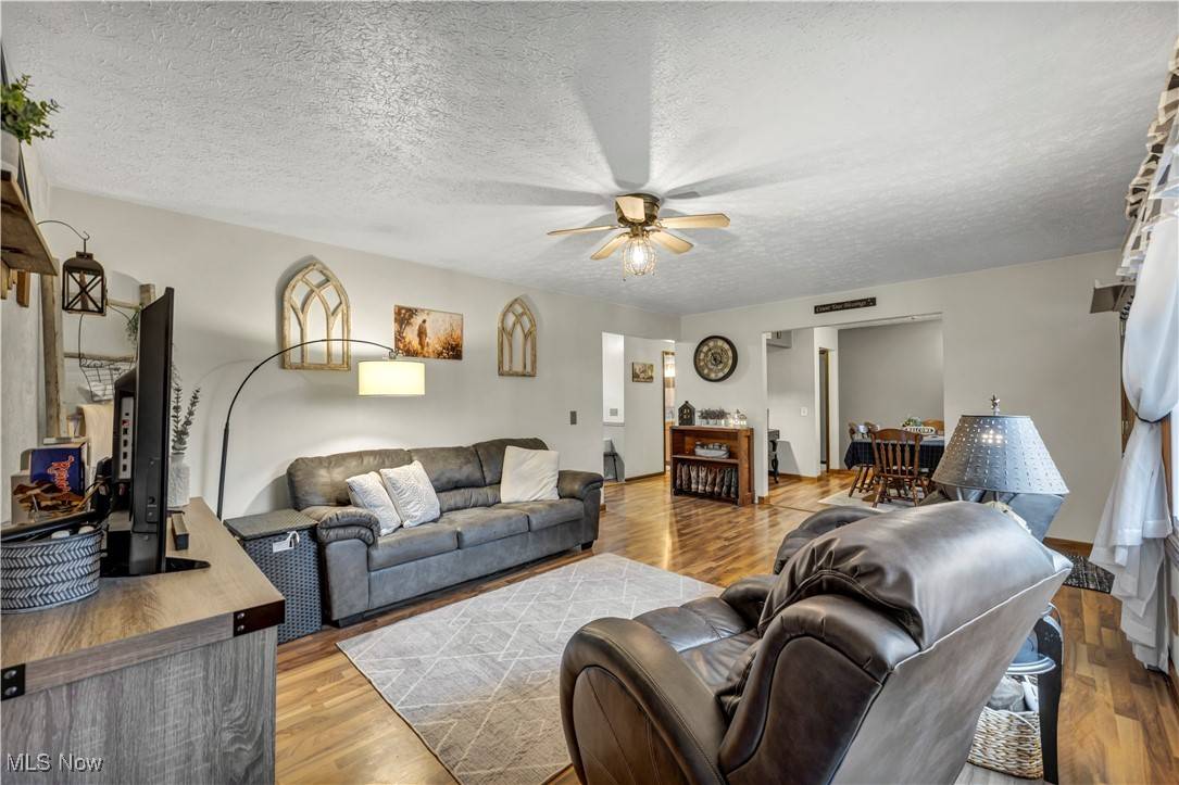Hartville, OH 44632,7575 Allen DR NE