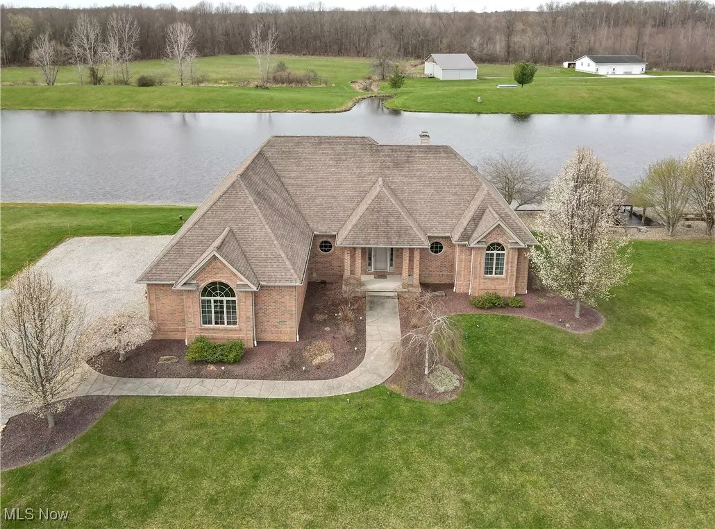 Leavittsburg, OH 44430,3965 Nelson Mosier RD