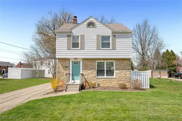 19992 Hilliard BLVD,  Rocky River,  OH 44116