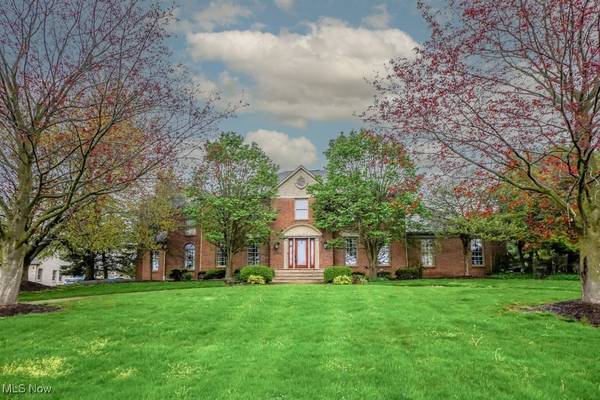 1325 Chantilly CIR NE,  Canton,  OH 44721