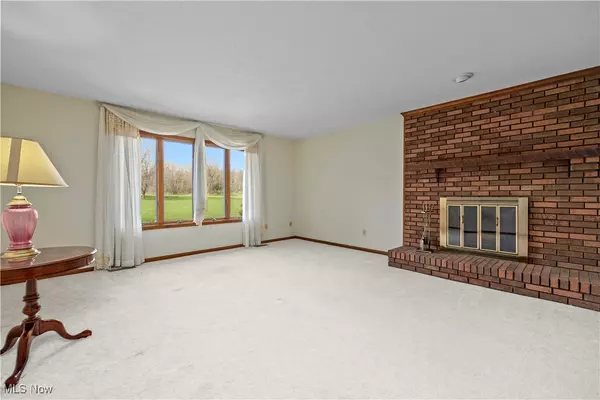 Vermilion, OH 44089,8273 Bank ST