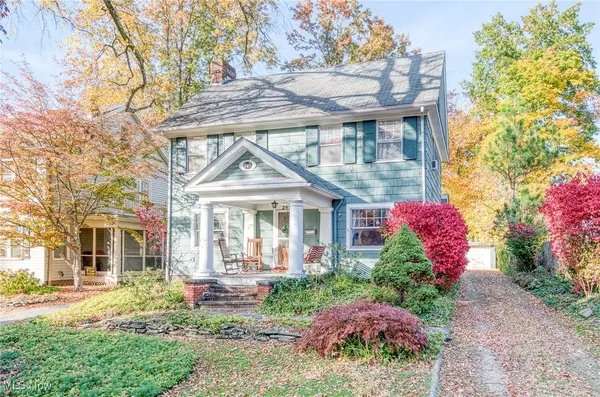 Cleveland Heights, OH 44118,2957 Coleridge RD
