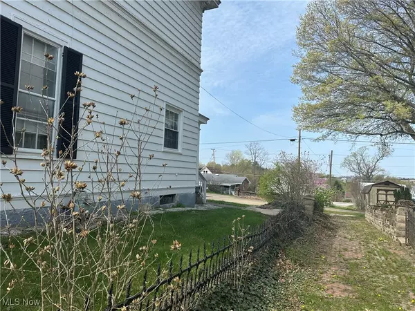 Barnesville, OH 43713,410 N Chestnut ST