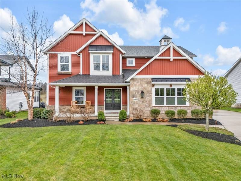 5600 Shadow Ridge CIR NW, North Canton, OH 44720
