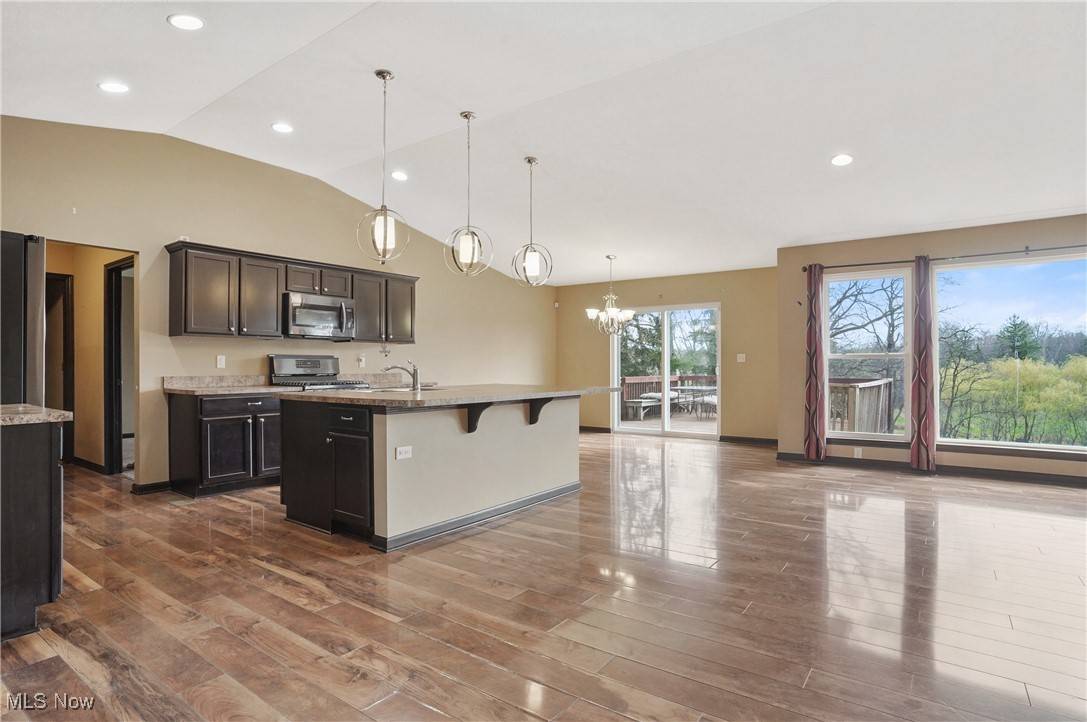 Streetsboro, OH 44241,9532 Page RD