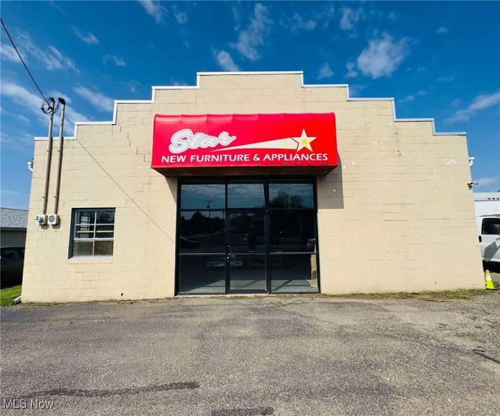 711 Pine ST, Zanesville, OH 43701