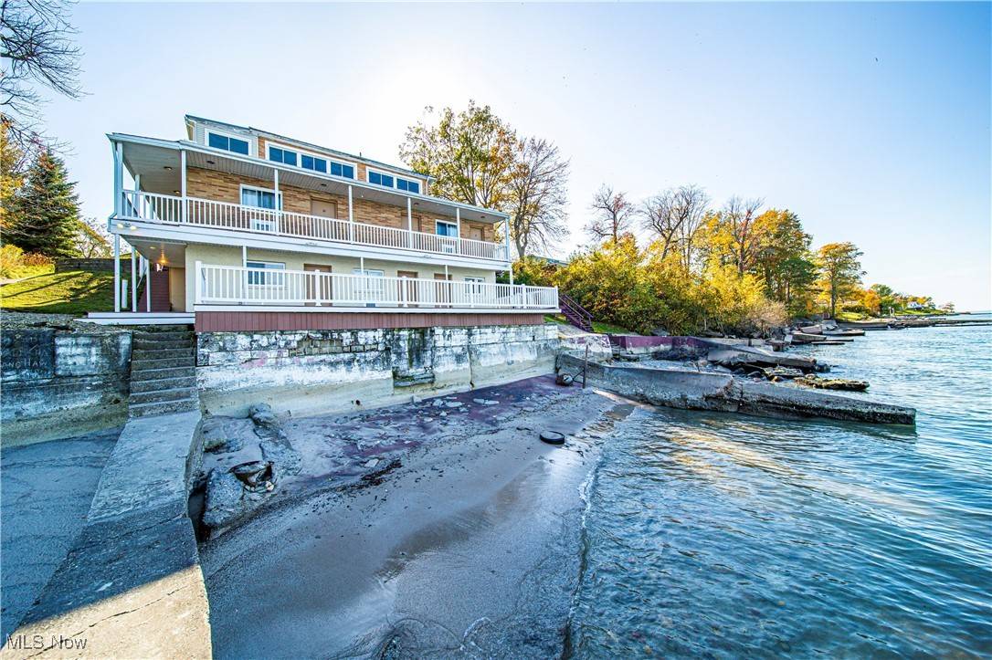 Geneva, OH 44047,5225 Old Lake RD