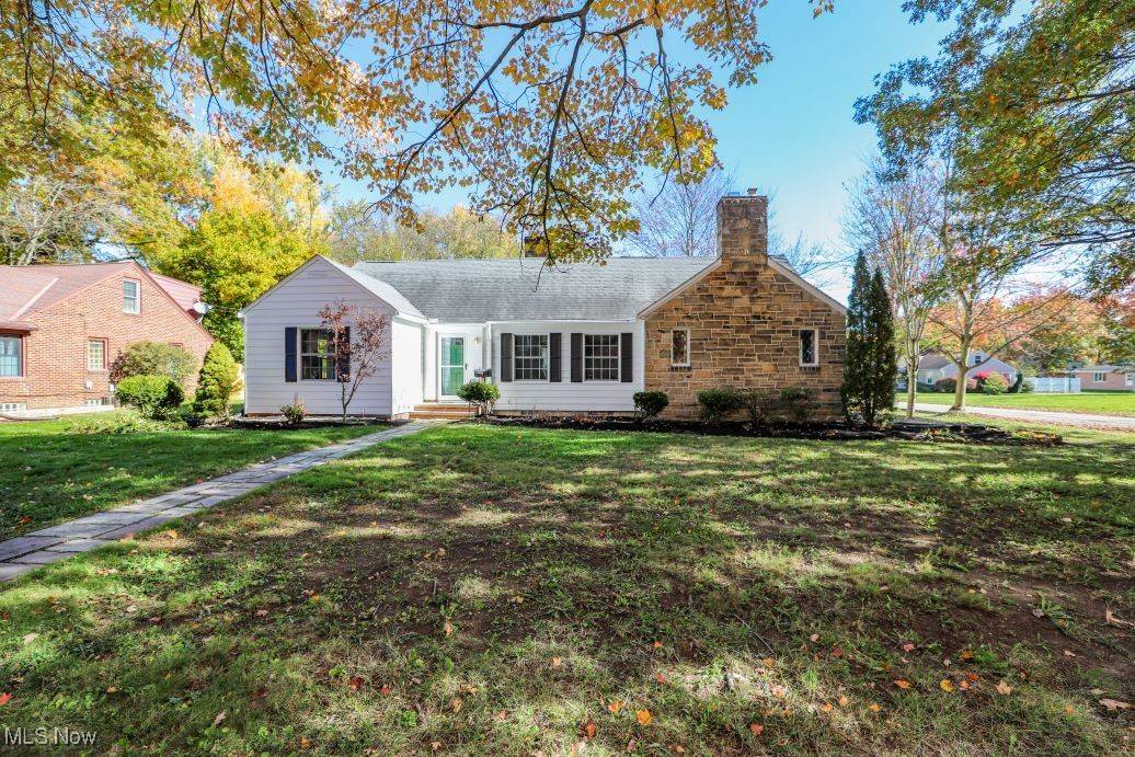 Ravenna, OH 44266,421 S Freedom ST