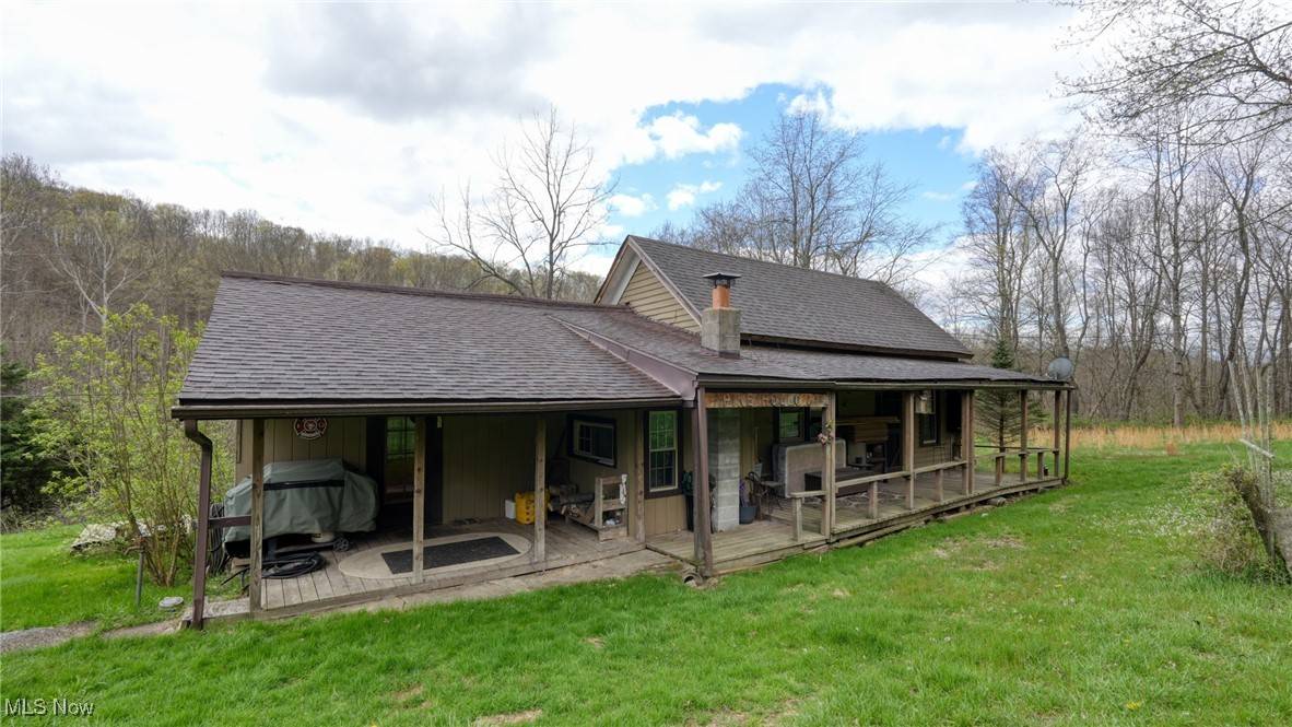 8820 Plum RD,  Kimbolton,  OH 43749