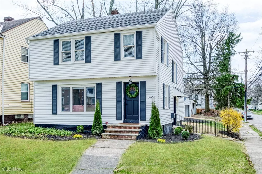 Cleveland, OH 44128,16904 Invermere AVE