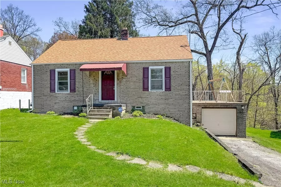 285 Beechwood BLVD, Wintersville, OH 43953