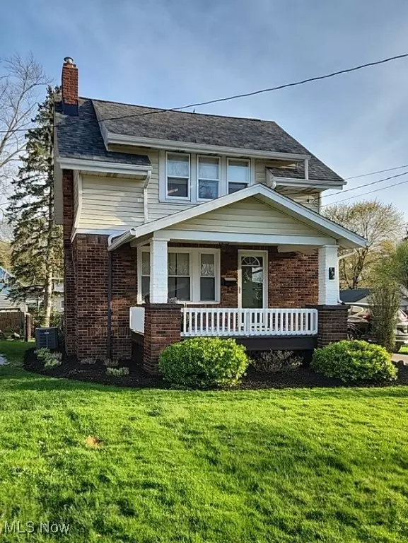Cuyahoga Falls, OH 44221,108 Victor AVE
