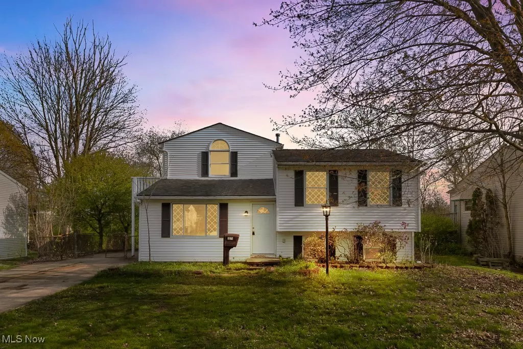 Kent, OH 44240,1271 Carol DR
