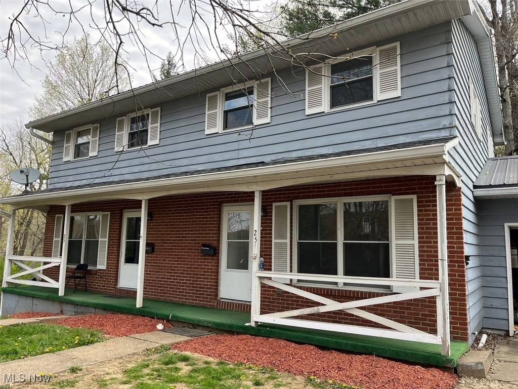 25 N Liberty ST, New Concord, OH 43762