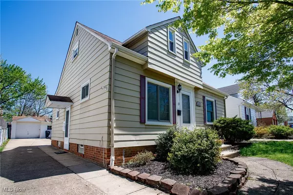 Garfield Heights, OH 44125,5033 E 115th ST