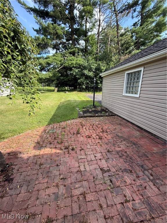 Poland, OH 44514,2533 Coblentz DR