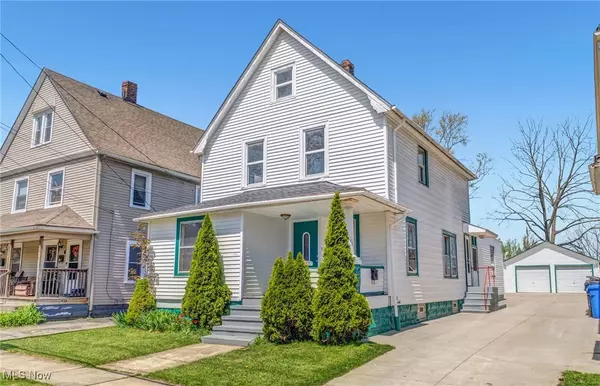 4310 Woburn AVE, Cleveland, OH 44109