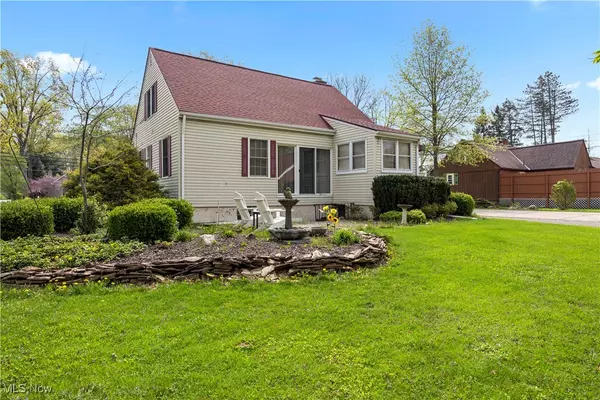 Olmsted Twp, OH 44138,7684 Fitch RD