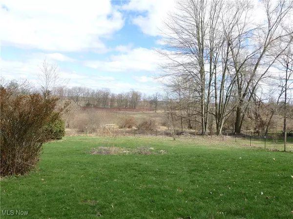 Andover, OH 44003,296 Cleveland AVE