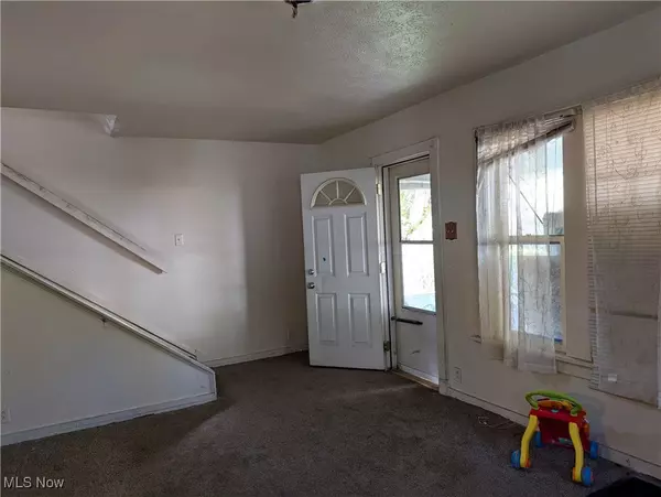 Akron, OH 44310,1105 Collinwood AVE