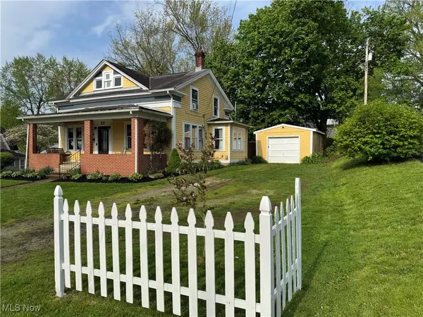 Fredericktown, OH 43019,67 N Mulberry ST