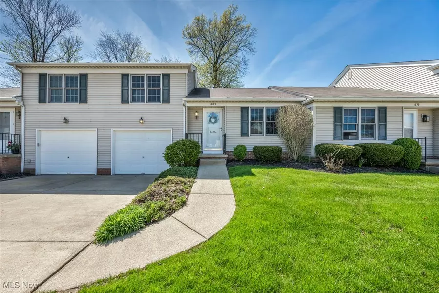 882 Quinebaug CT, Brunswick, OH 44212