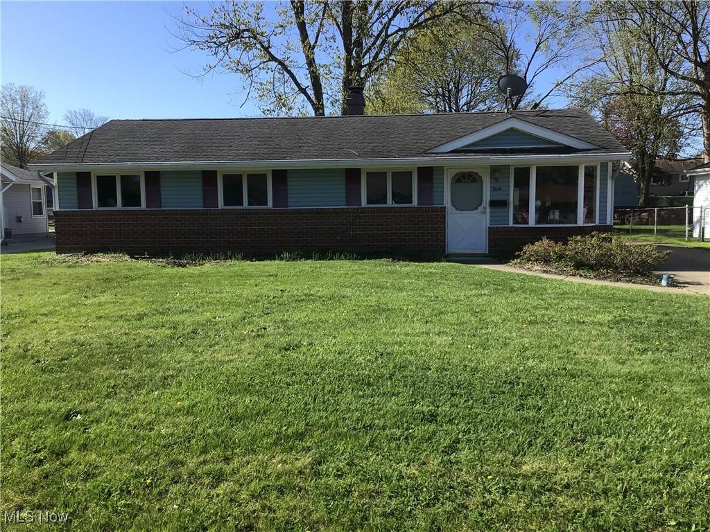 7538 Manor DR, Mentor On The Lake, OH 44060