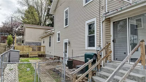 Canton, OH 44709,1530 25th ST NW