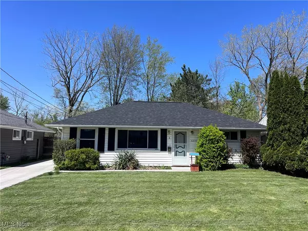 4259 Belle AVE, Sheffield Lake, OH 44054